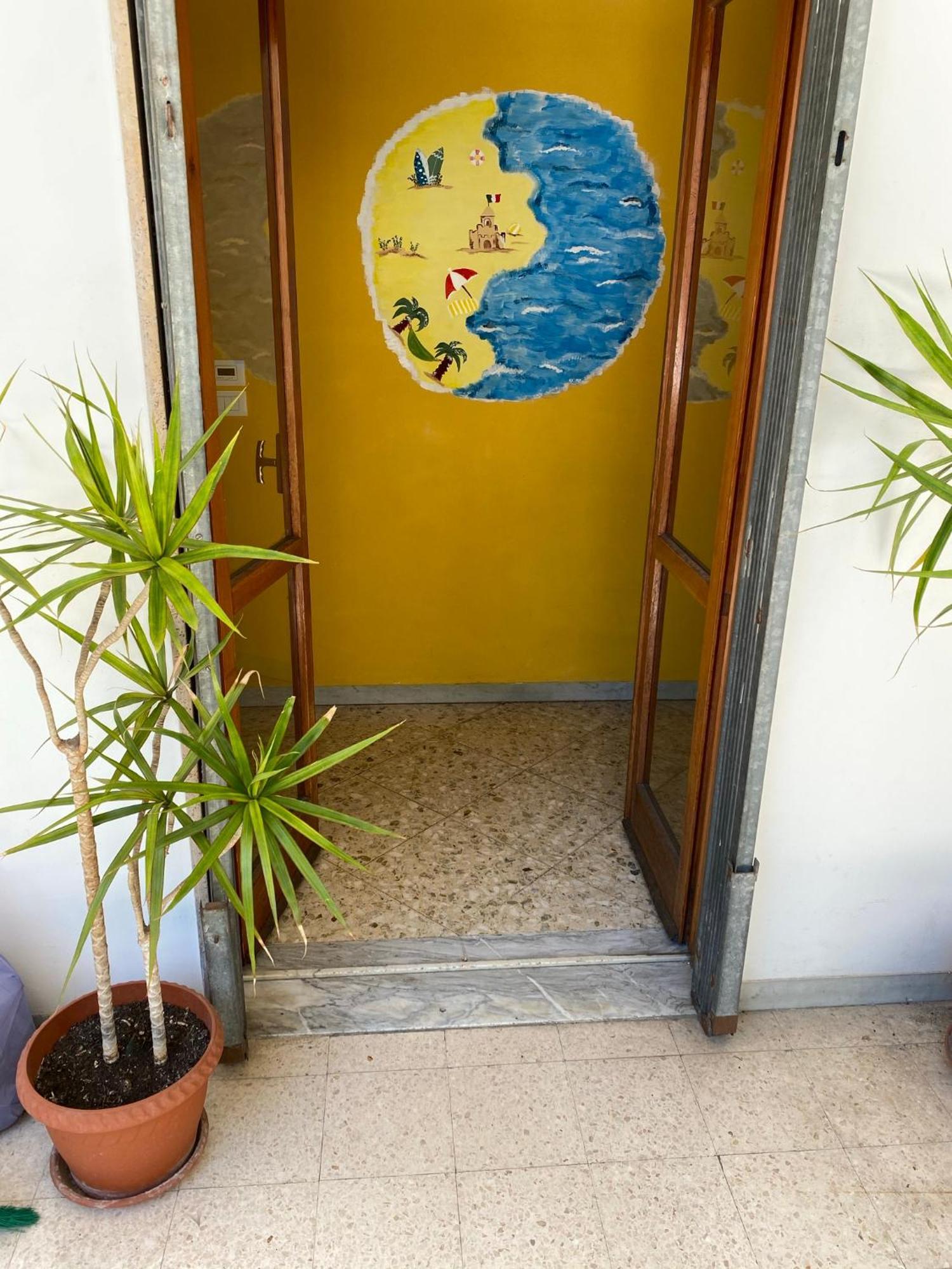 Hostal Olive Tree *